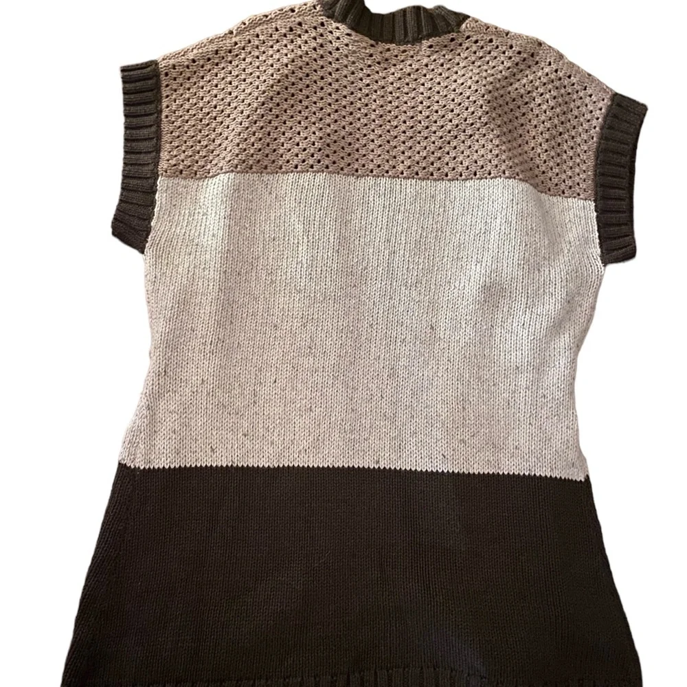 Liz Claiborne Women’s Open Knitted‎ Cardigan Sweater Vest Size Small